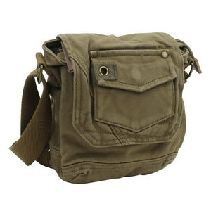 Vagarant 8 in Canvas Shoulder Bag C93 Green